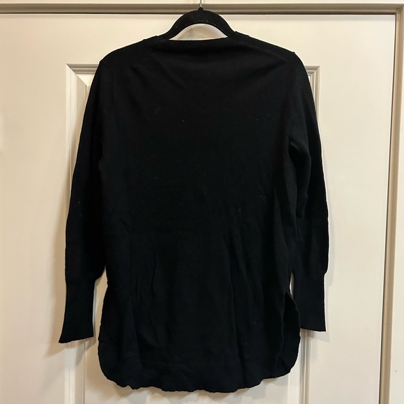 J Crew Black Knit Tunic with Petal Slits - size S - Picture 4 of 4